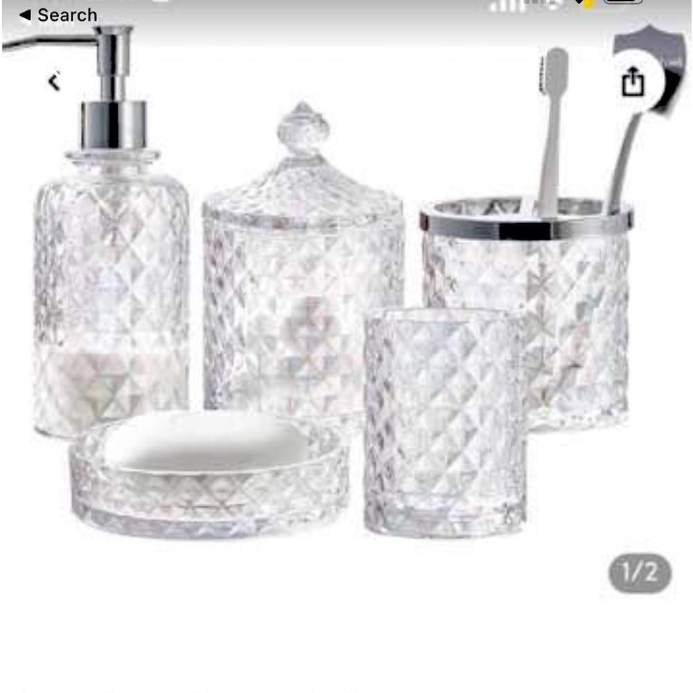 Janada Bathroom Accessory Set